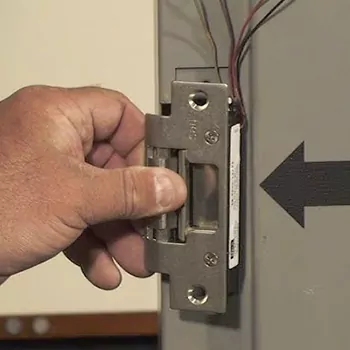 Electric Strike in Ferry Pass, FL