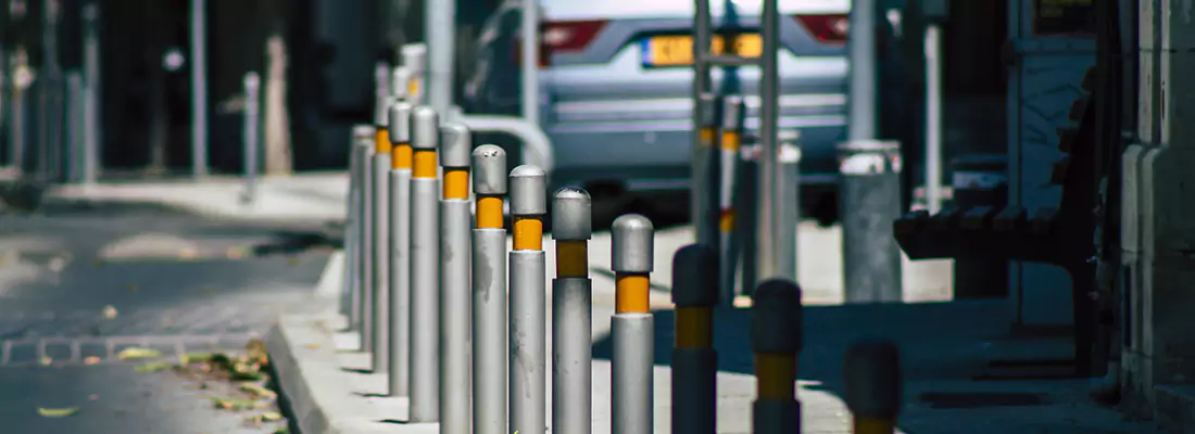 Safe and Convenient Retractable Barrier Column Systems for Properties in Ferry Pass, FL